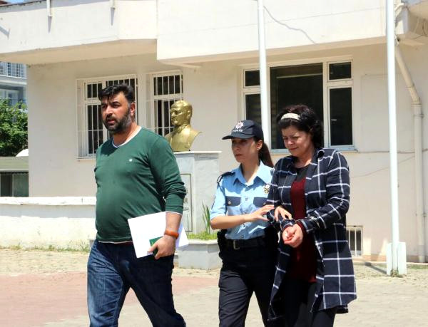 Tekirdağ'ın Marmara Ereğlisi İlçesi'nde evinde bakım yaptığı A.A.'nın 1000 dolar ile 400 lirasını çaldığı iddiasıyla yakalanan Türkmenistan uyruklu Mehriban Kerimova'nın paraları külodunda